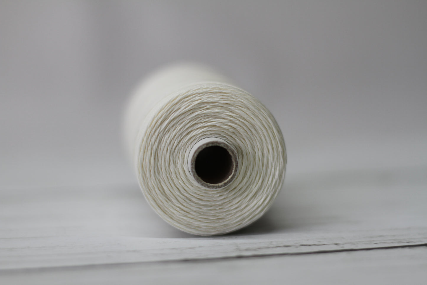 German linen sewing thread - raw white, 10m, 25m, spool