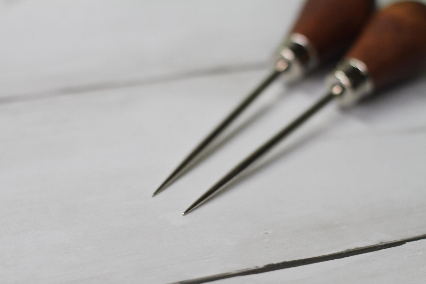 4.5” Awl Wood handle | Bookbinding, leather, paper, crafts Piercing Tools
