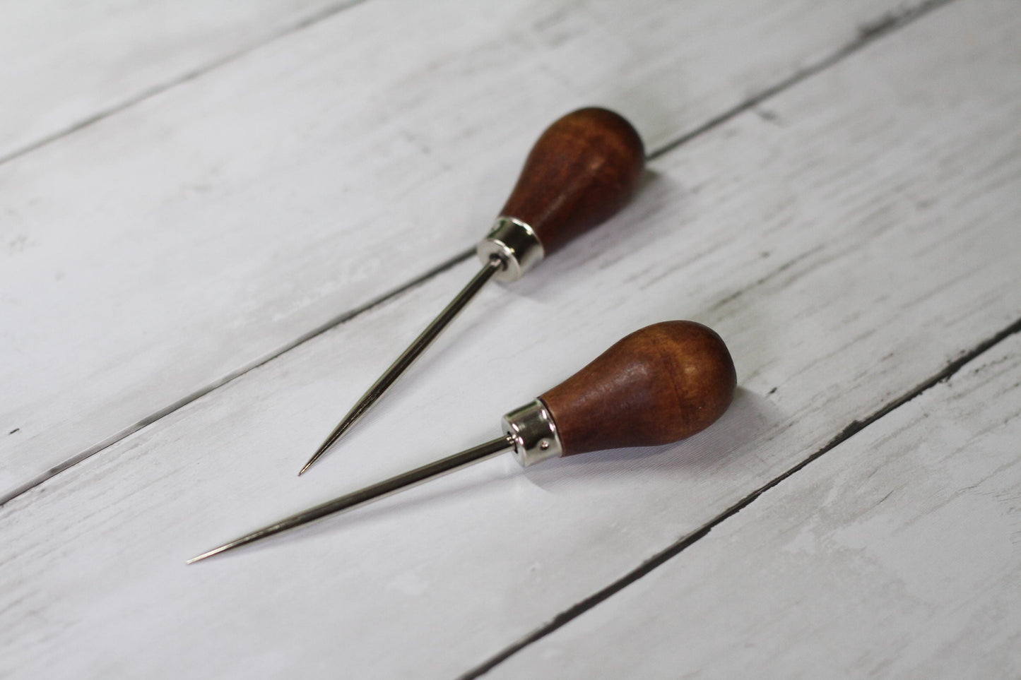 4.5” Awl Wood handle | Bookbinding, leather, paper, crafts Piercing Tools