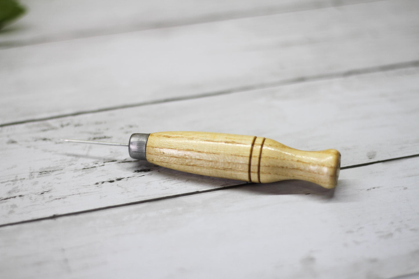 Bookbinders Awl | Bookbinding, leather, paper, crafts Piercing Tools