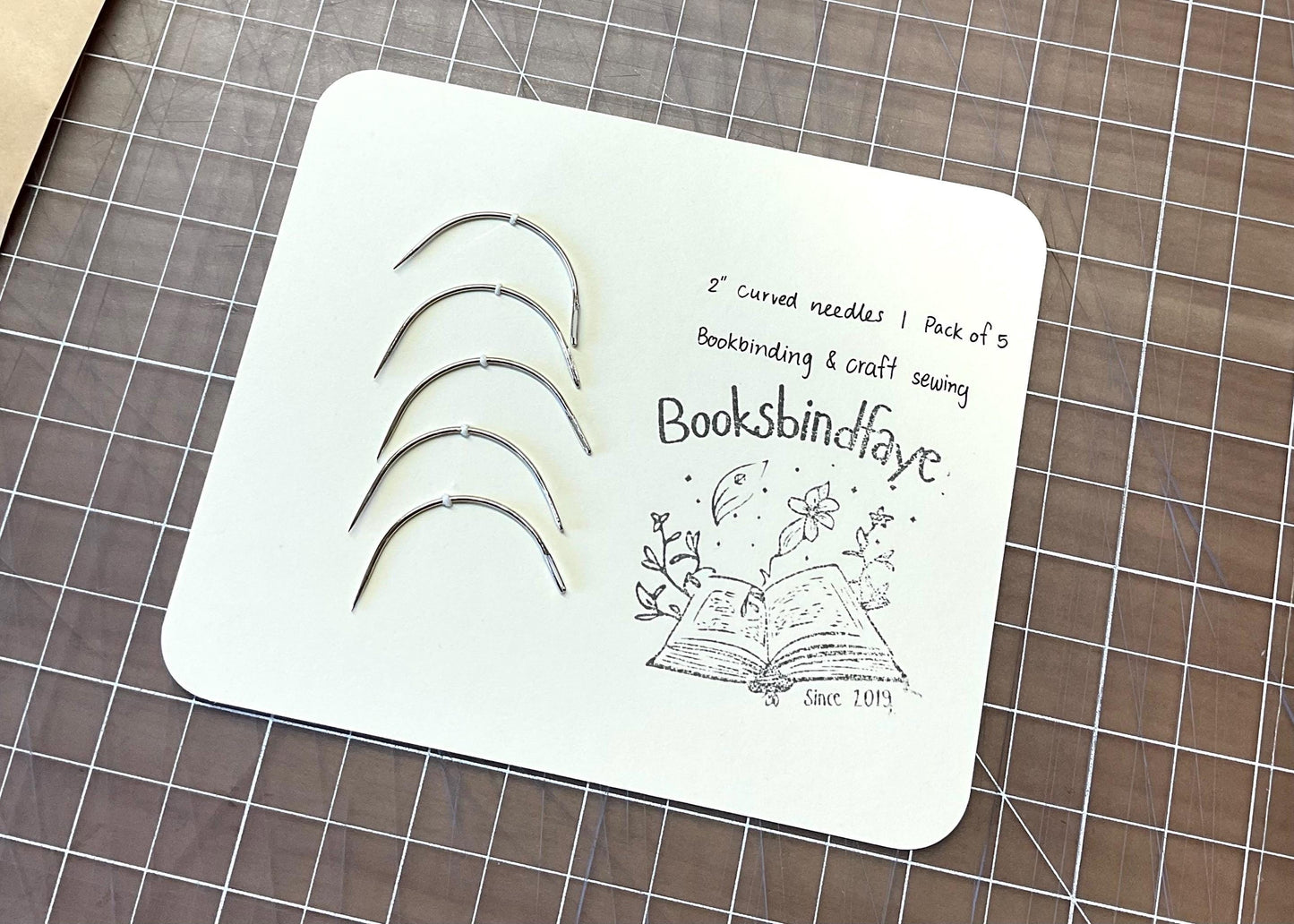 2" Curved Needles, Pack of 5 | Bookbinding, leather, paper, crafts sewing needles