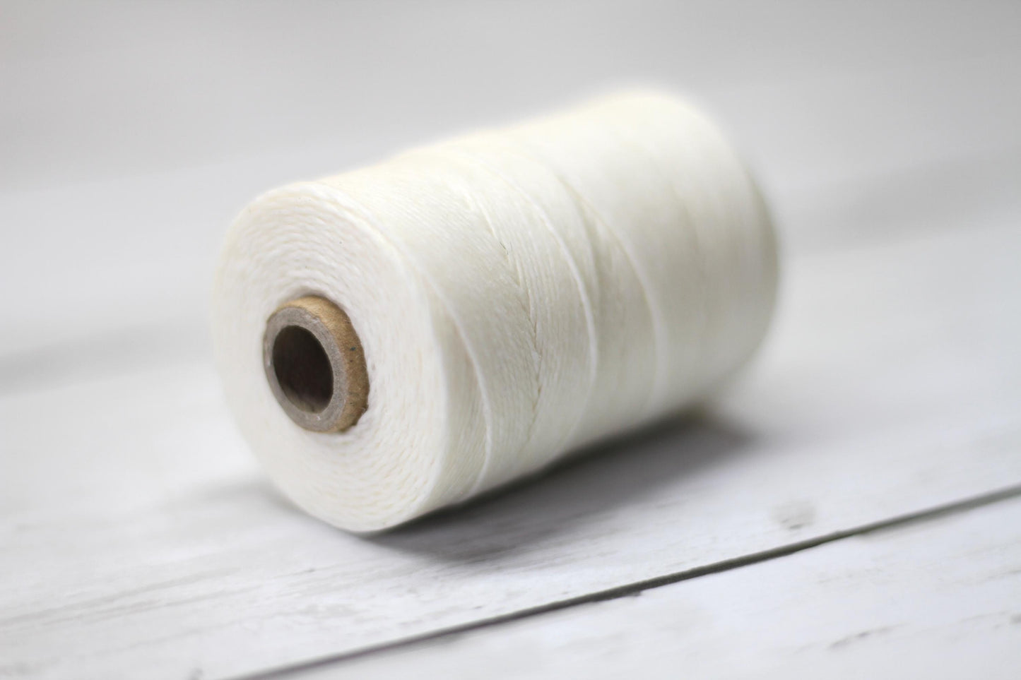 Natural 18/3, Irish Waxed Linen Thread 3 ply, 10m, spool