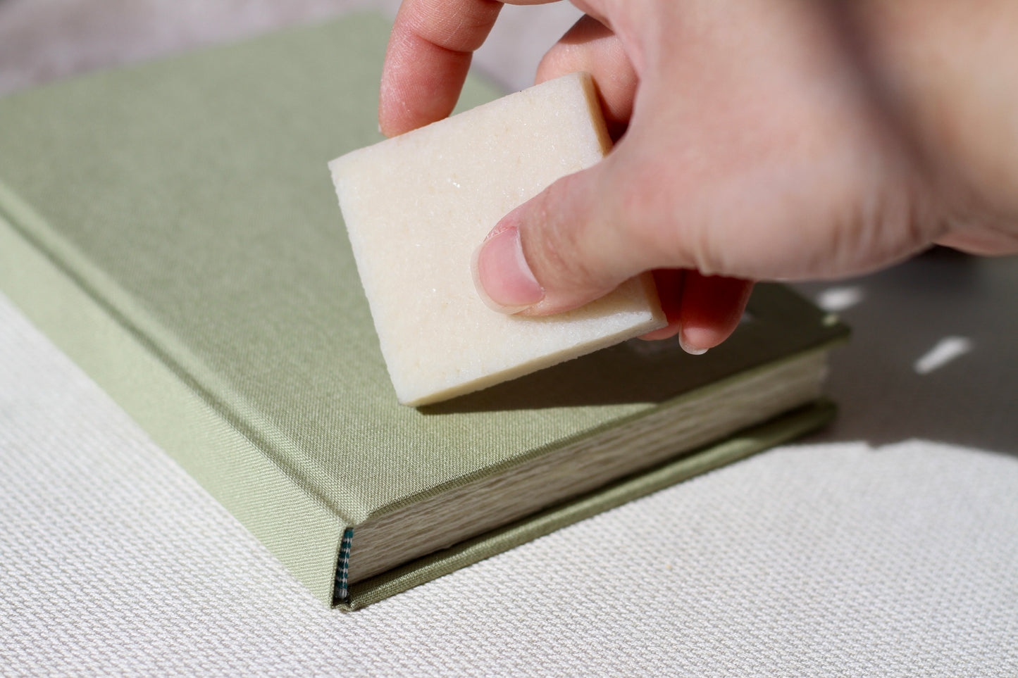 Crepe Eraser - adhesive residue glue removal