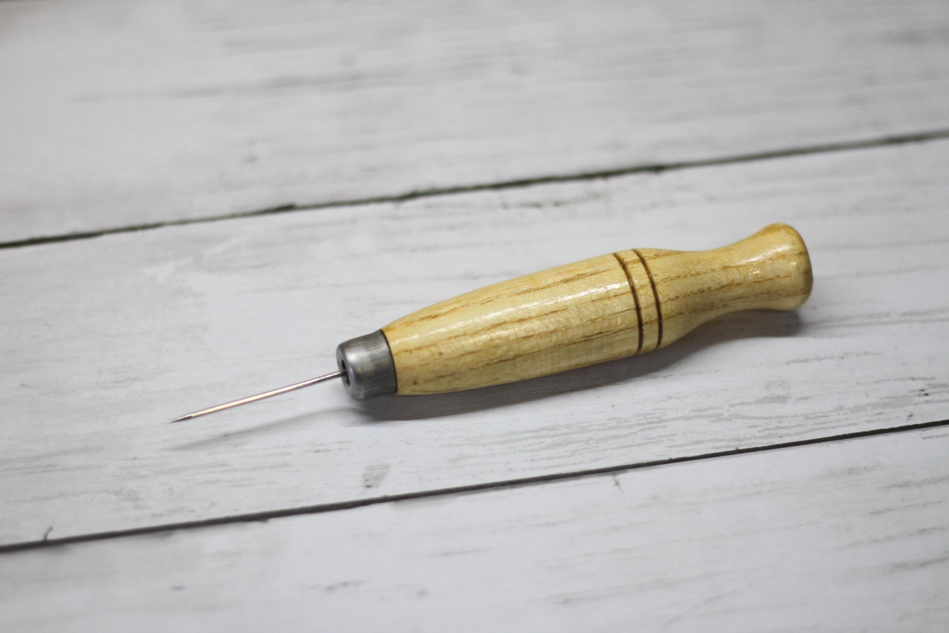 Bookbinders Awl | Bookbinding, leather, paper, crafts Piercing Tools